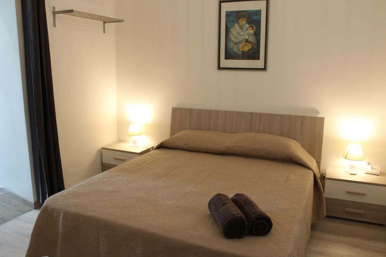Bed and Breakfast Domus Relax Сельва-ди-Фазано Экстерьер фото