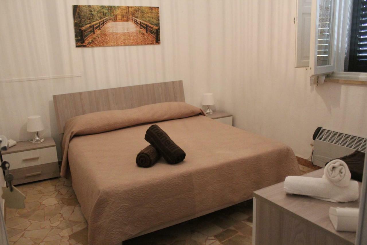 Bed and Breakfast Domus Relax Сельва-ди-Фазано Экстерьер фото